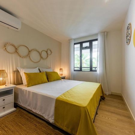 Les Cerisiers Beach Residence, Cosy And Modern 3 Bedroom Apartment Located 50 Metres From The Beach And From All Amenities And Restaurants On The Coastal Road Flic-en-Flacq المظهر الخارجي الصورة