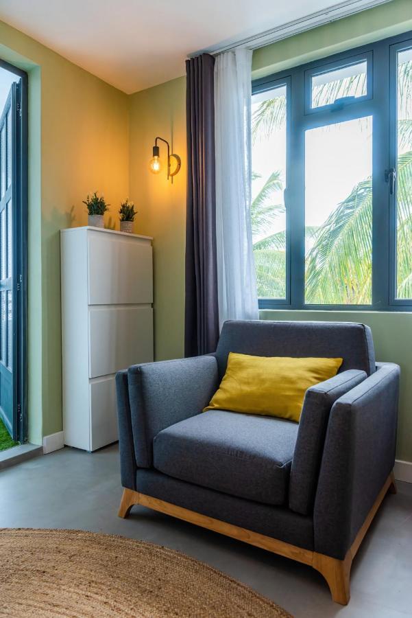 Les Cerisiers Beach Residence, Cosy And Modern 3 Bedroom Apartment Located 50 Metres From The Beach And From All Amenities And Restaurants On The Coastal Road Flic-en-Flacq المظهر الخارجي الصورة