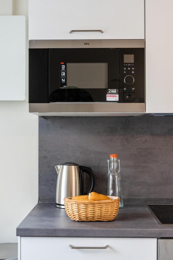 Les Cerisiers Beach Residence, Cosy And Modern 3 Bedroom Apartment Located 50 Metres From The Beach And From All Amenities And Restaurants On The Coastal Road Flic-en-Flacq المظهر الخارجي الصورة