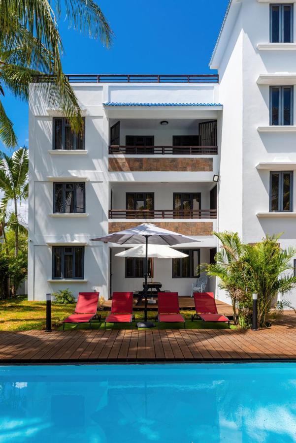 Les Cerisiers Beach Residence, Cosy And Modern 3 Bedroom Apartment Located 50 Metres From The Beach And From All Amenities And Restaurants On The Coastal Road Flic-en-Flacq المظهر الخارجي الصورة
