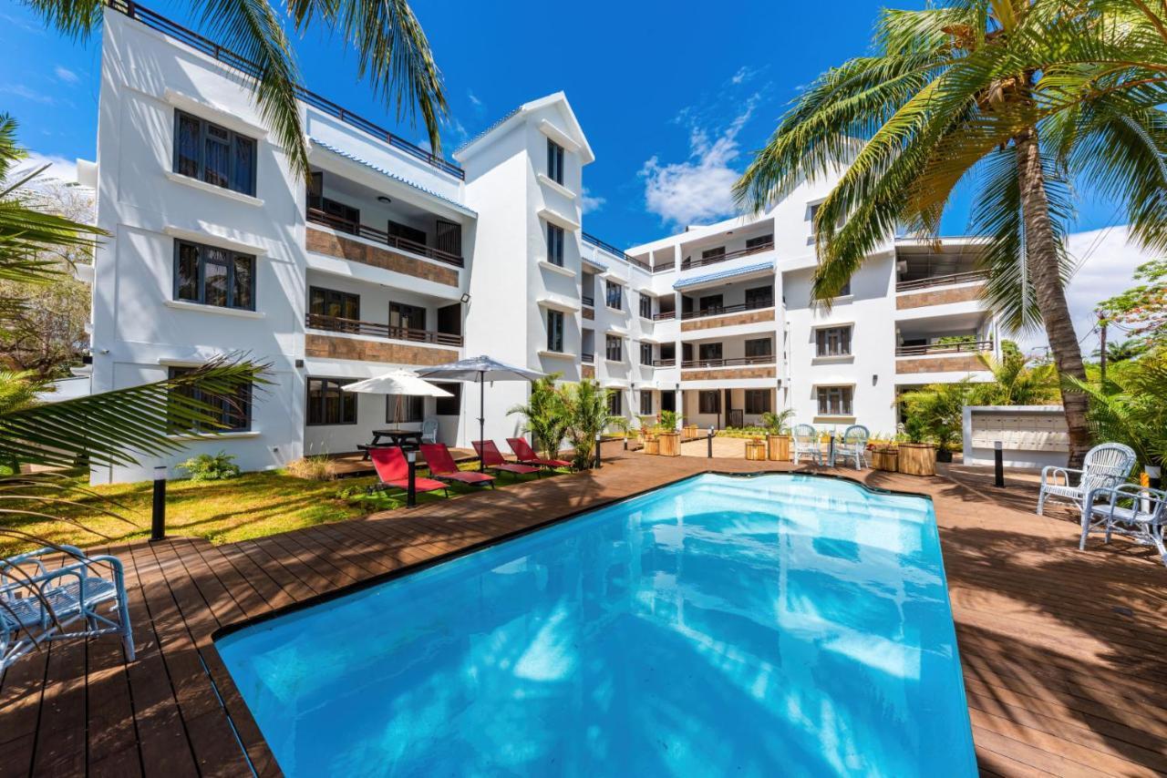 Les Cerisiers Beach Residence, Cosy And Modern 3 Bedroom Apartment Located 50 Metres From The Beach And From All Amenities And Restaurants On The Coastal Road Flic-en-Flacq المظهر الخارجي الصورة