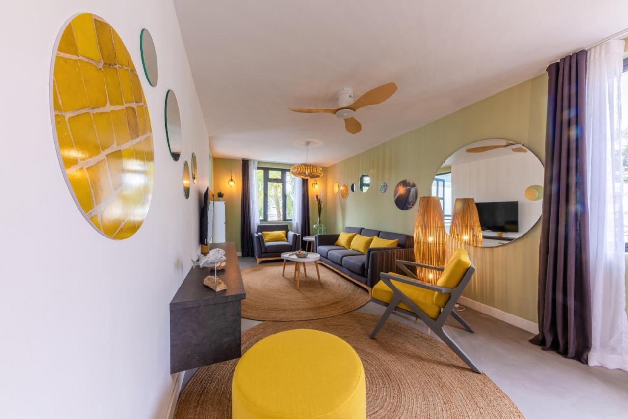 Les Cerisiers Beach Residence, Cosy And Modern 3 Bedroom Apartment Located 50 Metres From The Beach And From All Amenities And Restaurants On The Coastal Road Flic-en-Flacq المظهر الخارجي الصورة